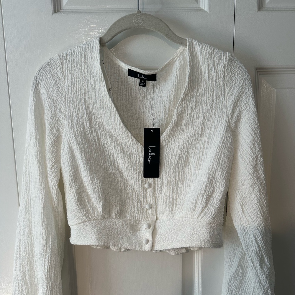 Lulus cropped blouse